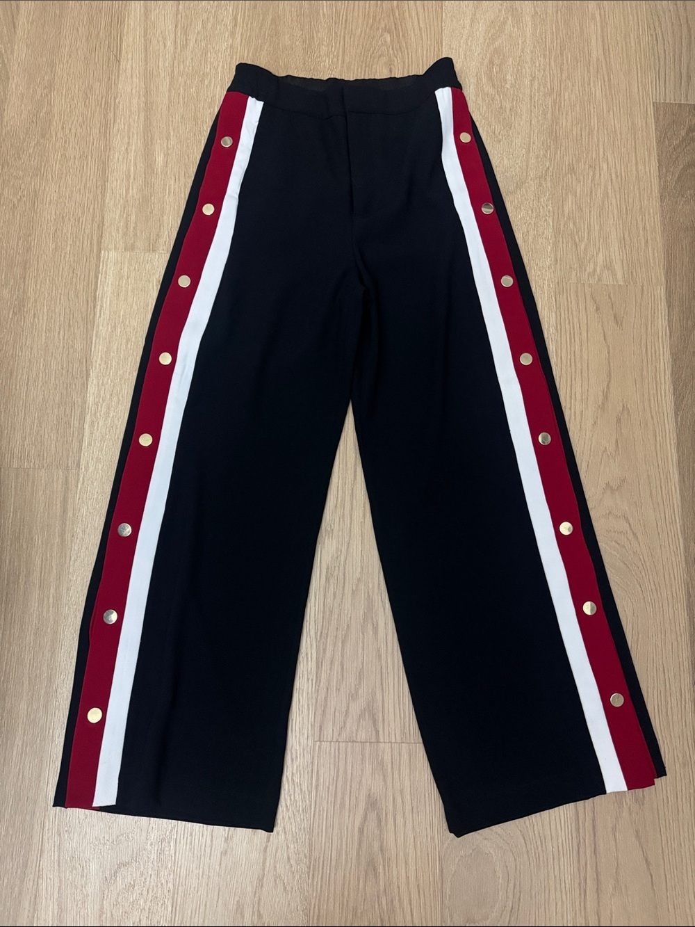Zara side stripe button pants.